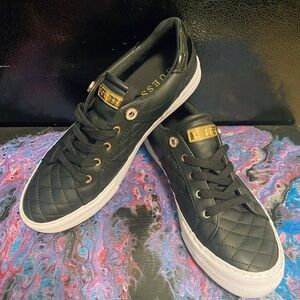 Guess Loven Black Lace-Up Sneakers Women’s Size 9.5